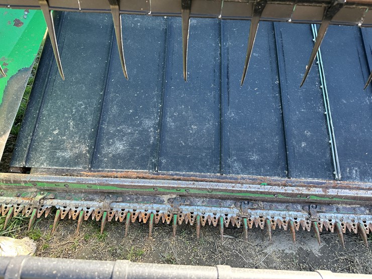 john-deere-630d-image-43