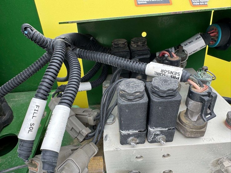 john-deere-1795-image-45