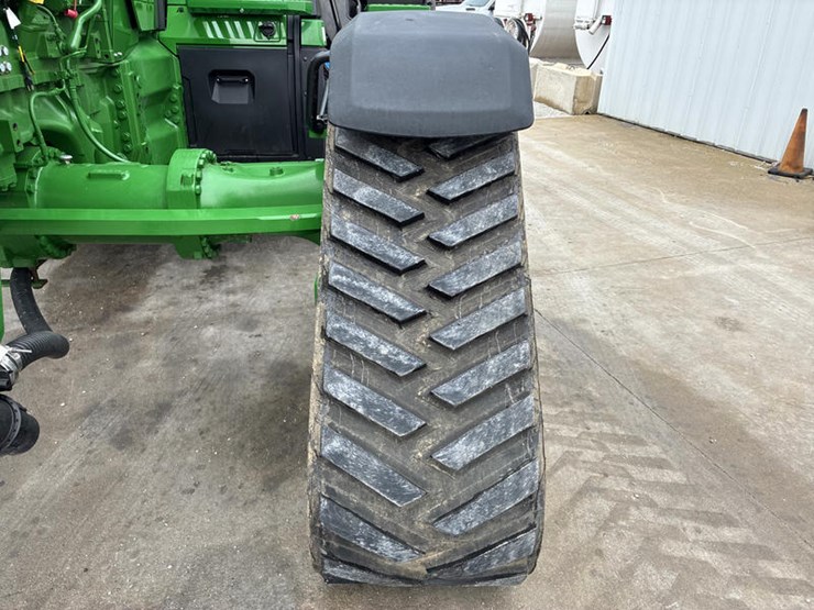 2021-john-deere-8rx-410-image-46