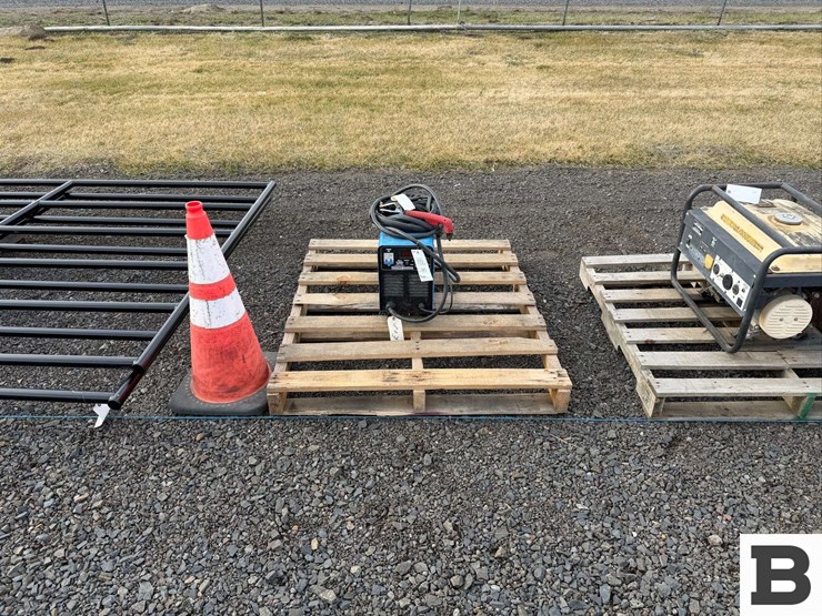 chicago-electric-plasma-cutter--dnr-image-1