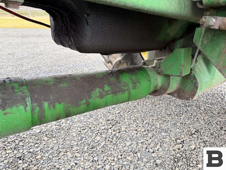 1992-john-deere-4960-image-17