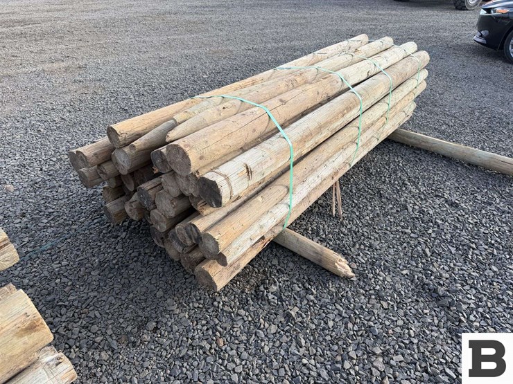 ..-wooden-posts-image-4