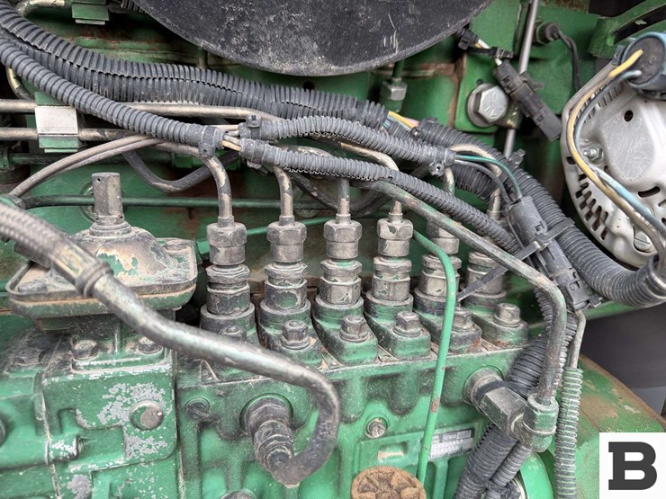 1992-john-deere-4960-image-44