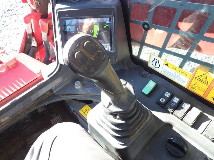 takeuchi-tl10v2-image-31