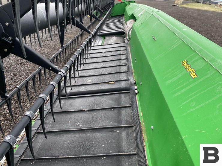 2019-john-deere-735fd-image-22