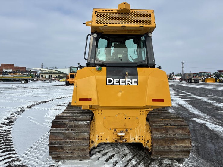 2020-john-deere-2020-image-6