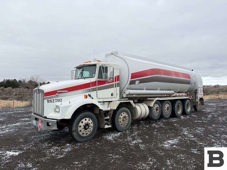 1998-kenworth-t800-image-2