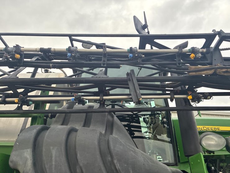 2011-john-deere-4830-image-21