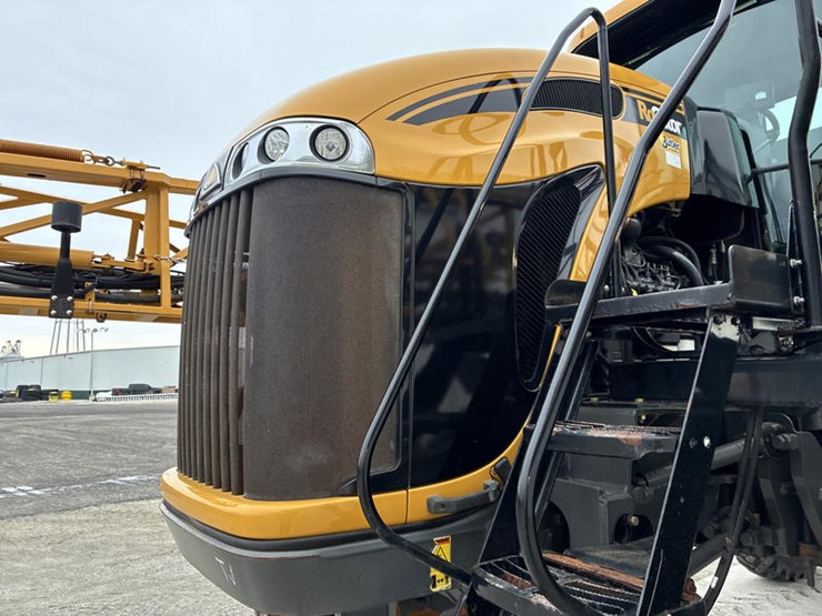 2015-ag-chem-rg1100-image-15