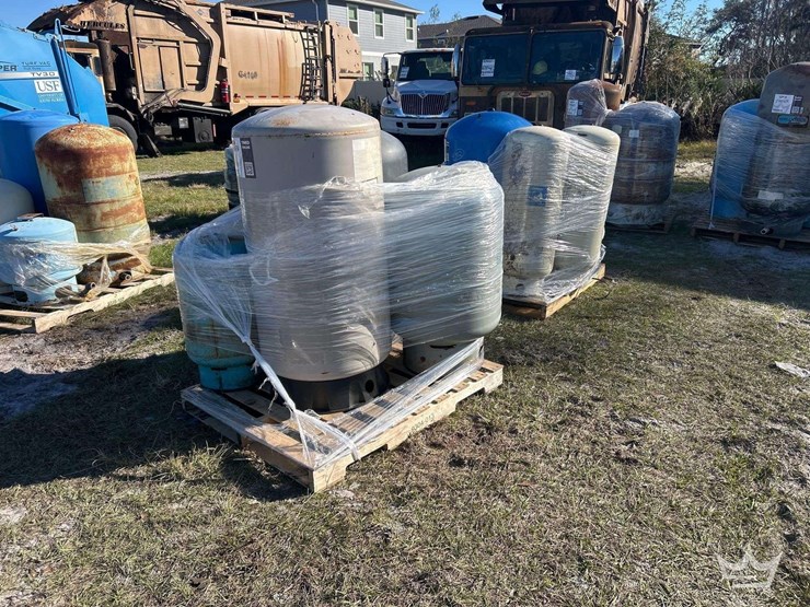 vertical-steel-well-tank-image-3