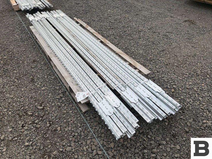 10'-galvanized-t-posts-image-2