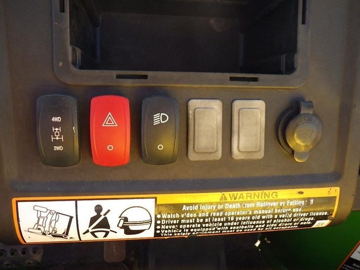 john-deere-gator-image-23