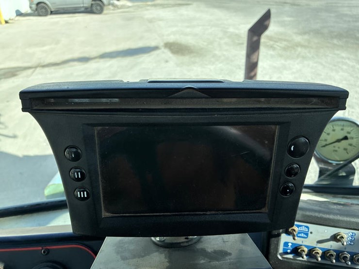 willmar-745-image-68