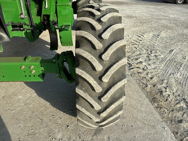 2009-john-deere-9570-sts-image-44