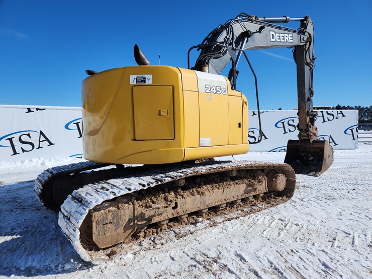 2016-deere-245g-lc-image-5
