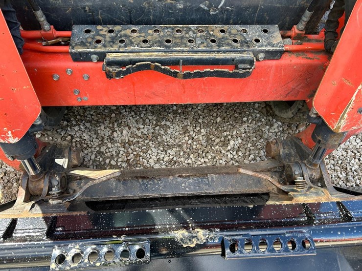 2021-kubota-svl97-2-image-10