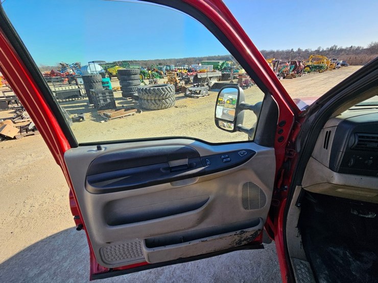 2005-ford-f550-image-20