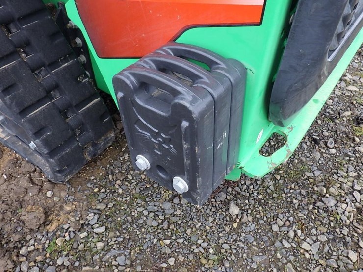 2025-bobcat-t76-image-13