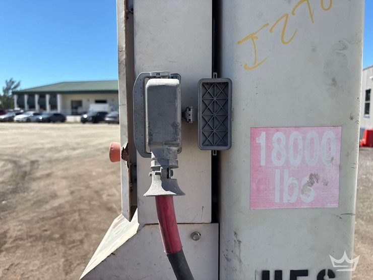 stertil-koni-18000lbs-2-post-auto-lift-image-15