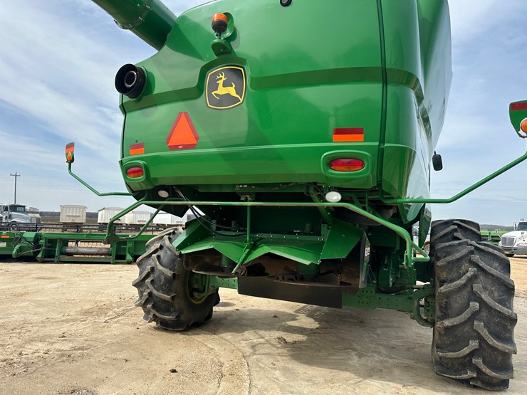 2020-john-deere-s770-image-15