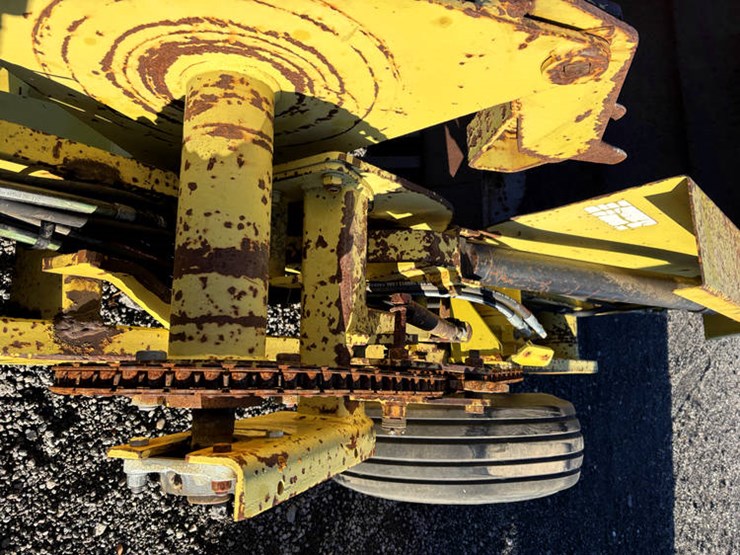 #114541-•-degelman-rock-picker-image-4