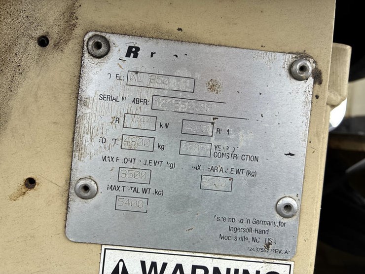 2005-ingersoll-rand-wl350-image-2