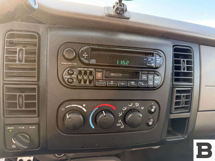 2001-dodge-dakota-image-27