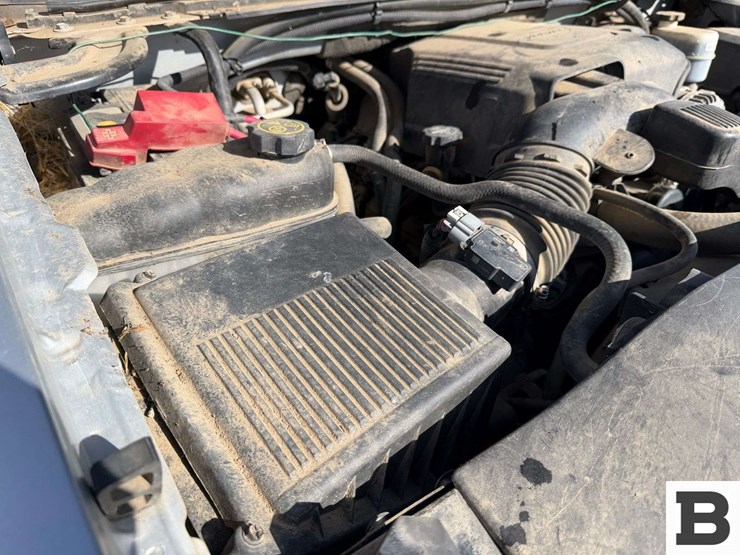 2013-chevrolet-silverado-1500-image-40