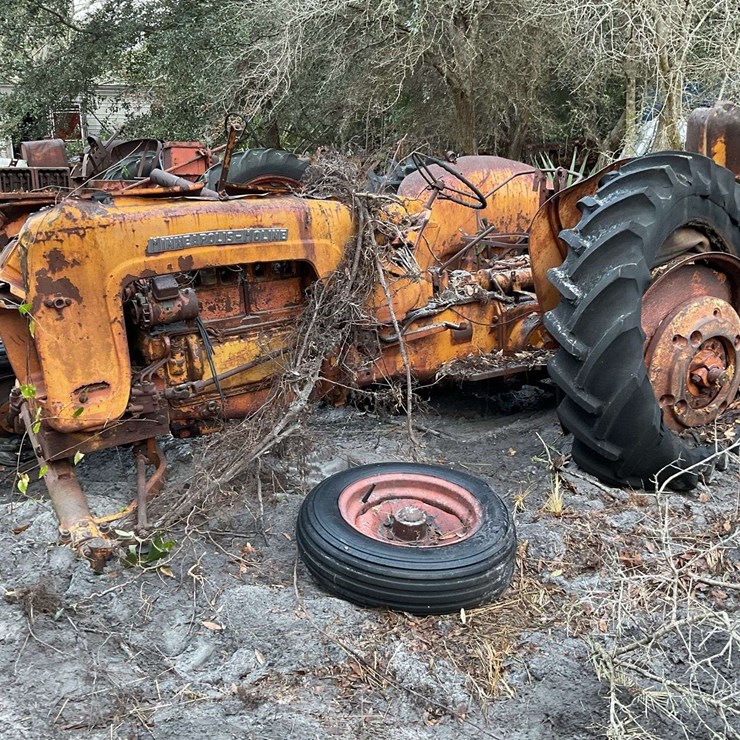 MINNEAPOLIS MOLINE 445