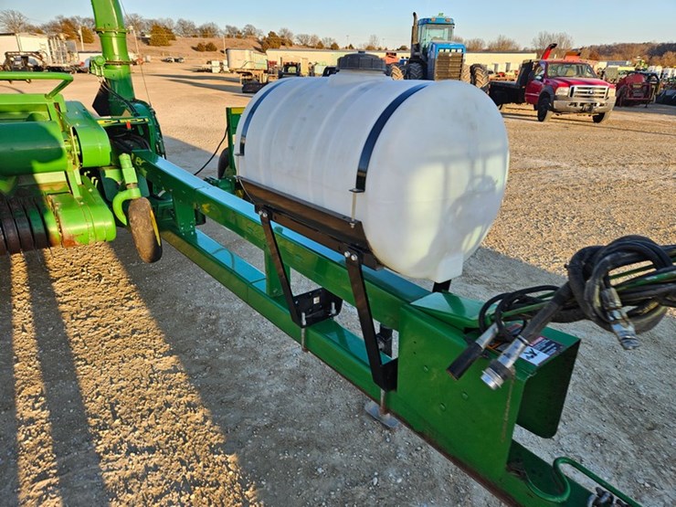 john-deere-3975-image-11