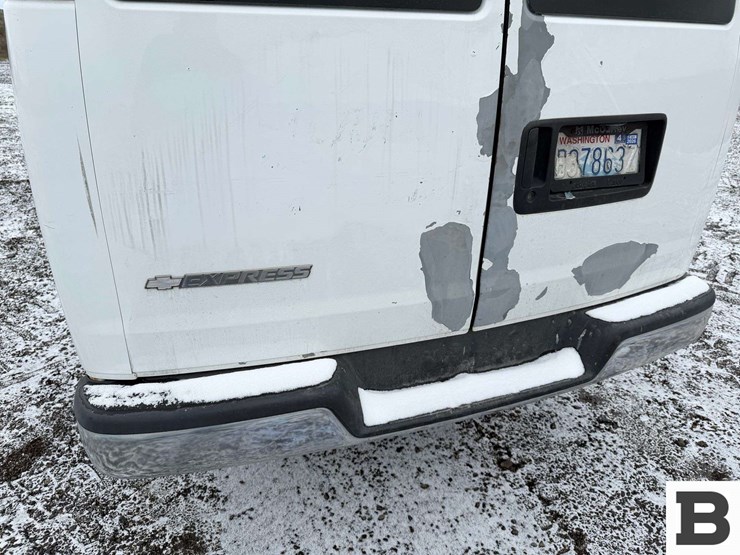 2007-chevrolet-express-2500-image-15