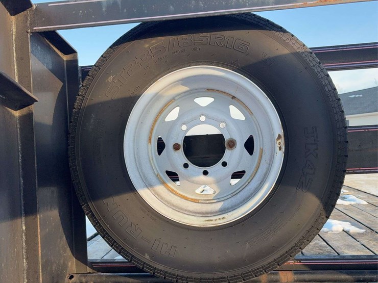 24'-rainbow-gooseneck-trailer-image-17