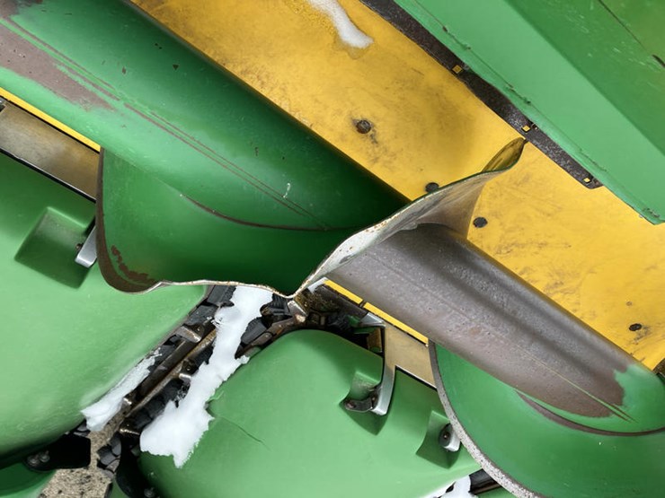 2009-john-deere-608c-image-17