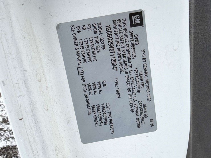 2007-chevrolet-express-2500-image-30