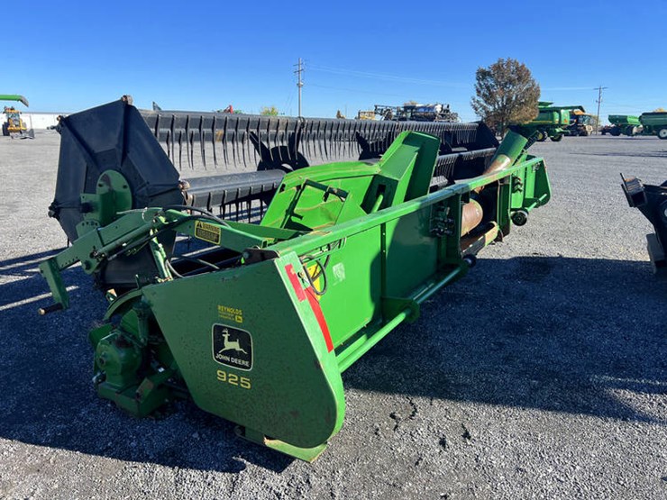john-deere-925f-image-2