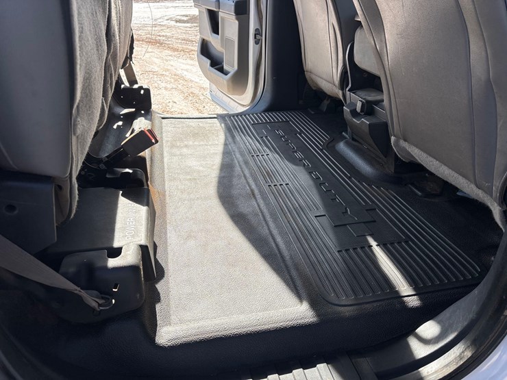 2018-ford-f250-image-13