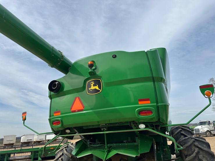 2020-john-deere-s770-image-16
