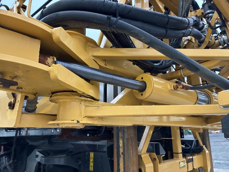 2015-ag-chem-rg1100-image-39