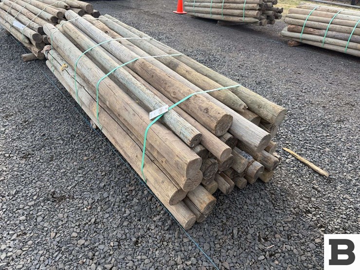 ..-wooden-posts-image-2