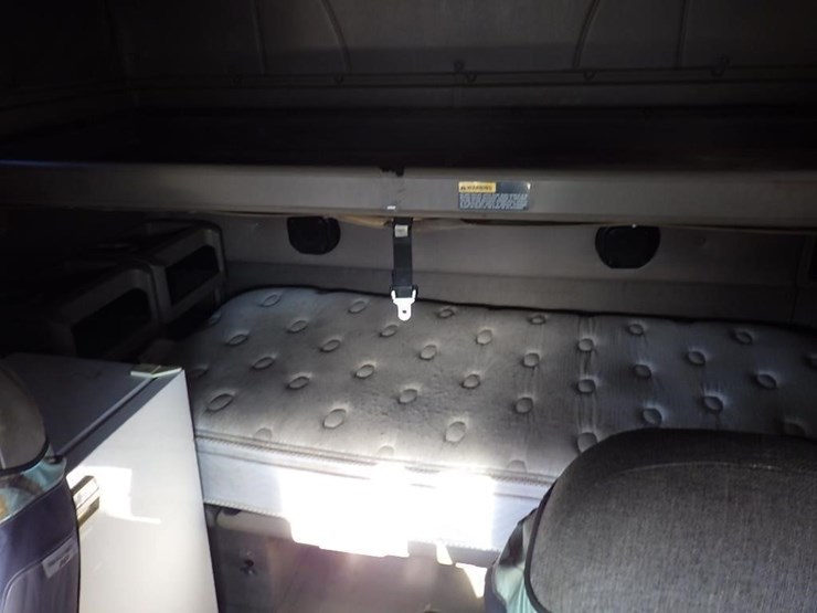 2006-international-9400-image-47