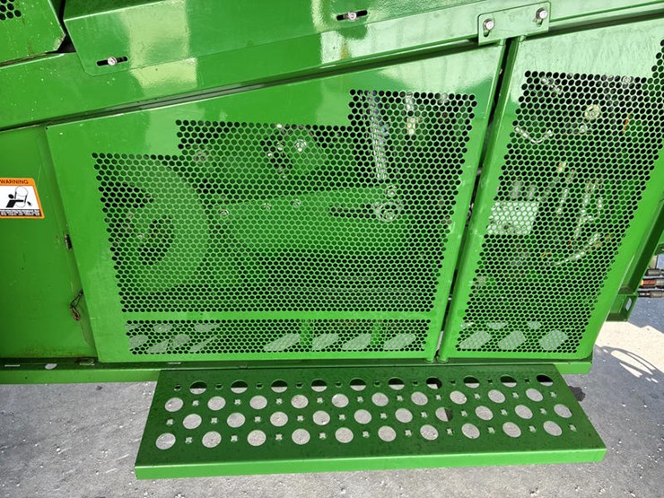 2013-john-deere-s670-image-55