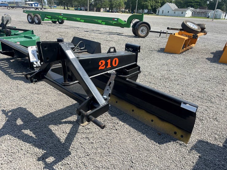 #113890-•-industrias-america-210-3pt-blade-#641119-image-4