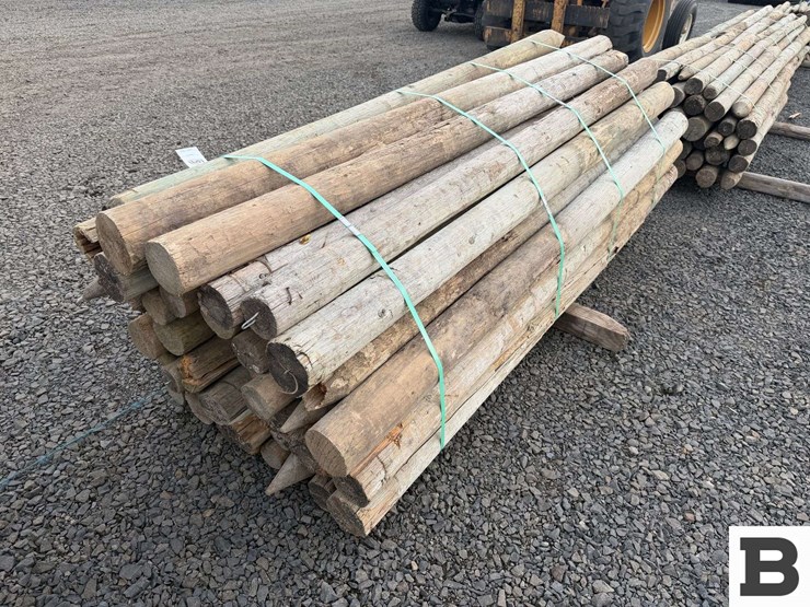 ..-wooden-posts-image-4