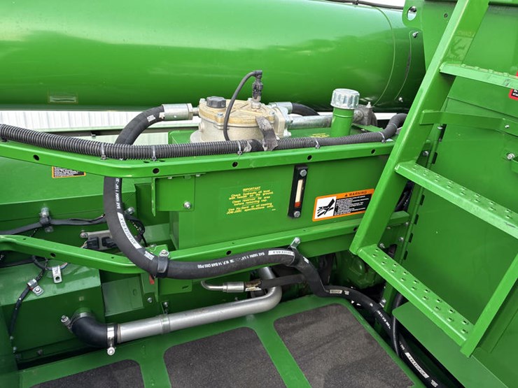 2015-john-deere-s680-image-83