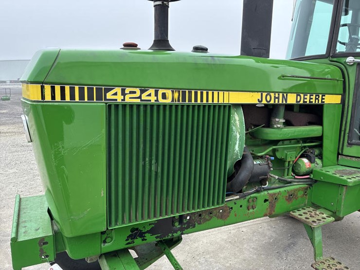 1978-john-deere-4240-image-32