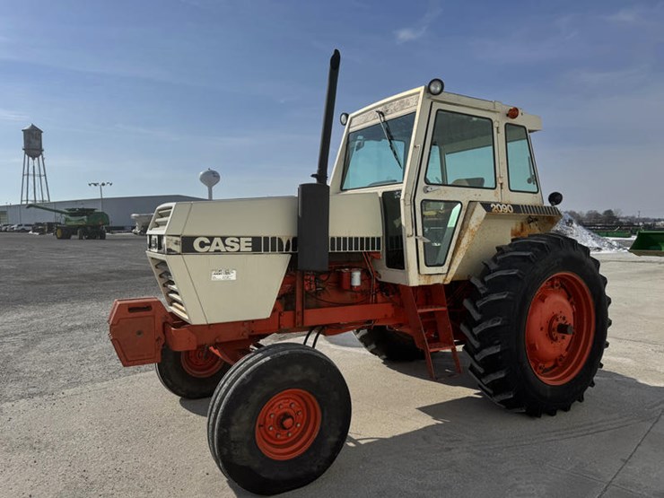 #5112-•-1983-case-2090-#8840728-image-2