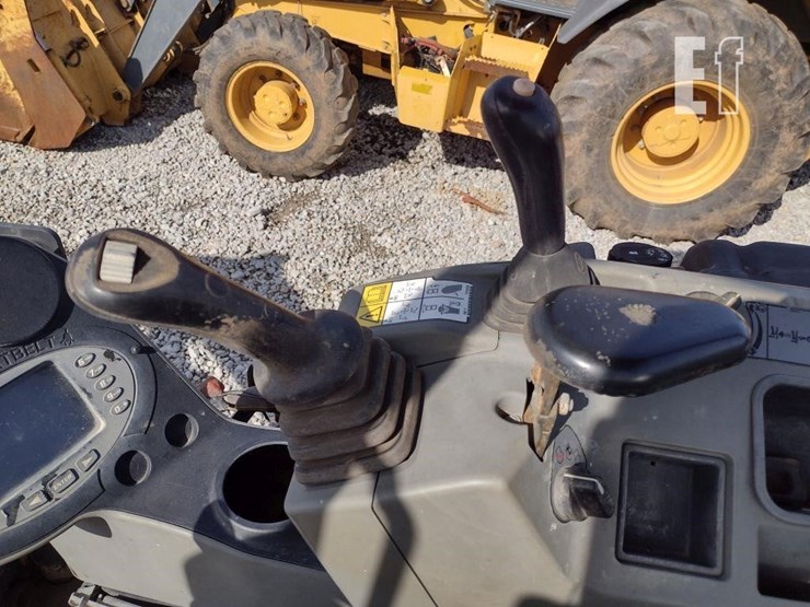 2018-bobcat-e32i-image-8