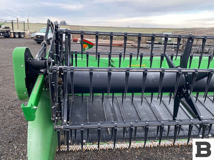 2019-john-deere-735fd-image-8