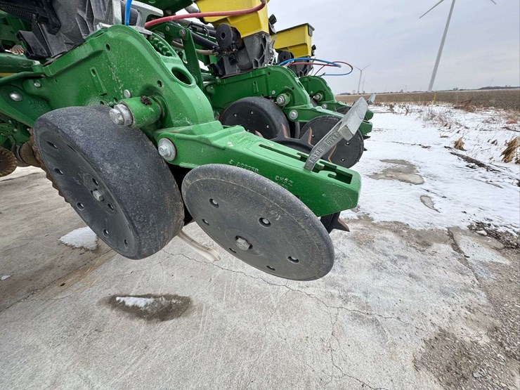 john-deere-1795-image-104