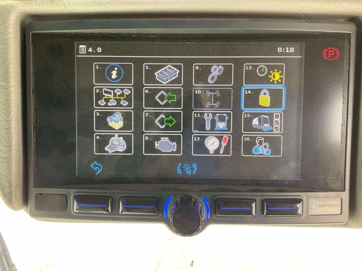 2018-johnston-c201-compact-street-sweeper-image-23